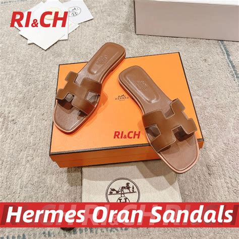 รองเท้า hermes ผู้หญิง แท้ ราคา